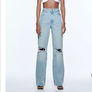 High waisted ripped jeans